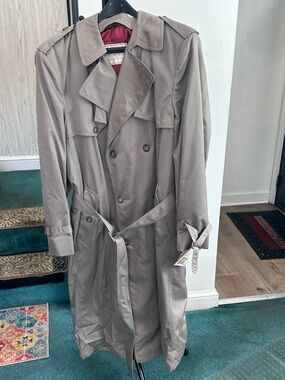 Vintage Towne From London Fog Taupe Trench Coat 42 Long NWT Removable Liner